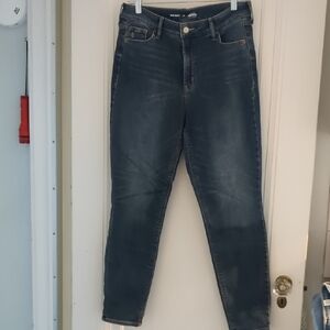 Old Navy High Rise Rockstar Super Skinny